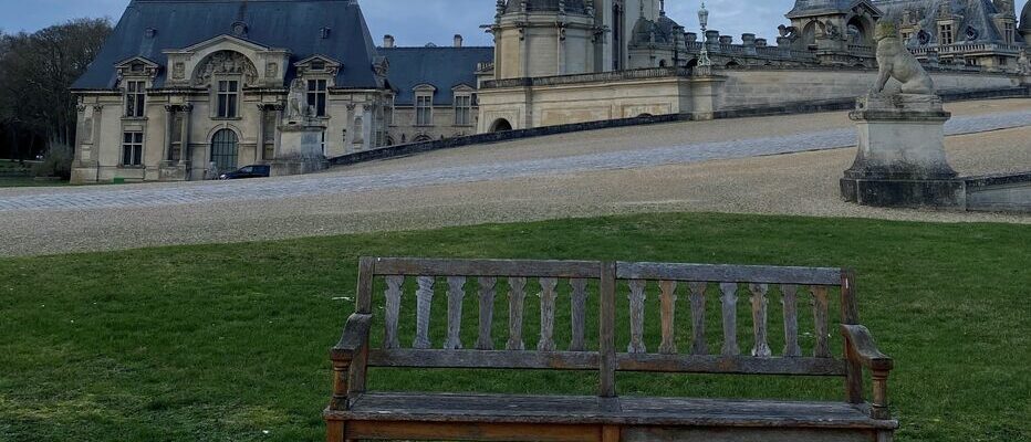 Pour la Saint-Valentin, offrez-vous un banc dans le parc du château de Chantilly
