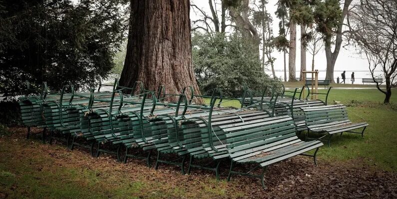 Bancs publics de tous les dangers